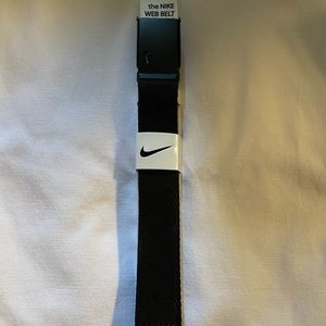 Nike Golf Thin Web Belt Adjustable Up To 42” Black